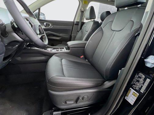 Aurora Black Pearl 2026 Kia Sorento Hybrid EX