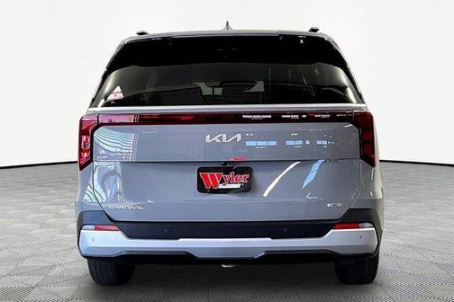 Ceramic Silver 2026 Kia Carnival Hybrid EX
