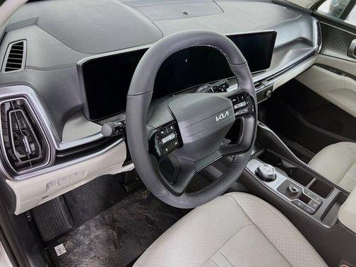 Volcanic Sand 2026 Kia Sorento Hybrid EX