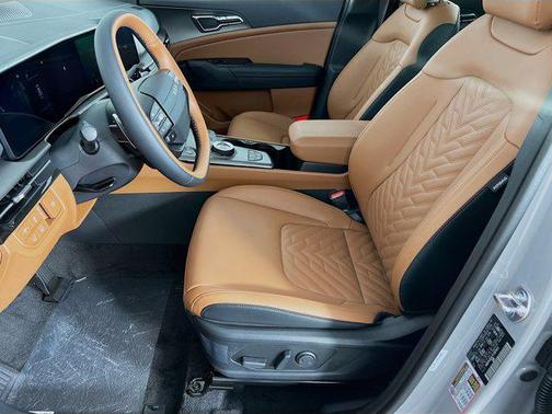 Wolf Gray 2026 Kia Sportage X-Line