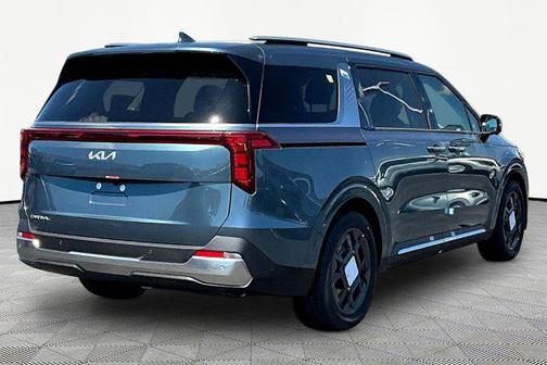 Astra Blue 2026 Kia Carnival SX