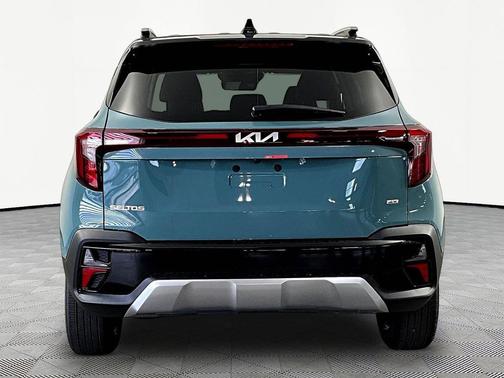 Pluton Blue/Black Roof 2026 Kia Seltos S