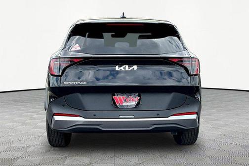 Ebony Black 2026 Kia Sportage EX