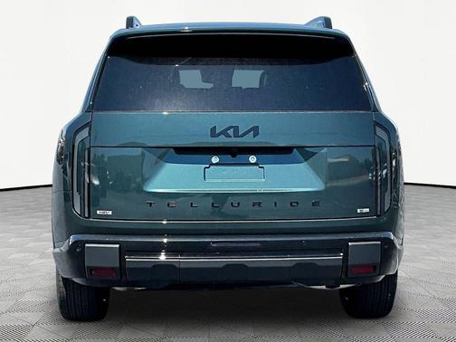Black Jade Green 2027 Kia Telluride Hybrid X-Line SX-Prestige