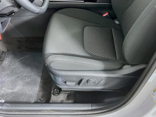 Wolf Gray 2026 Kia Sportage SX Turbo