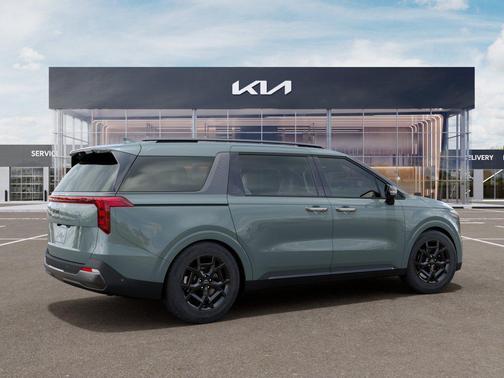 Iceberg Green 2027 Kia Carnival SX