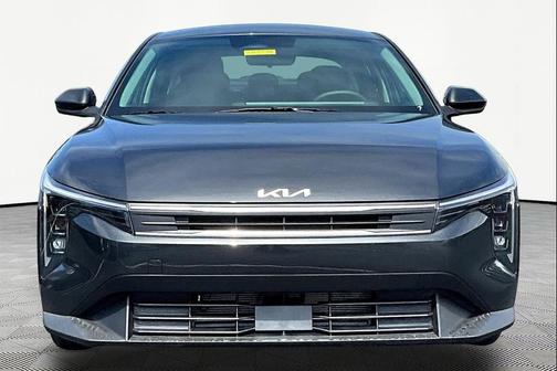Interstellar Gray 2026 Kia K4 LXS