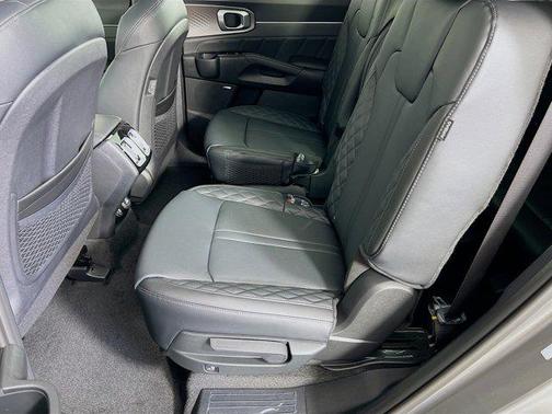 Volcanic Sand 2026 Kia Sorento Hybrid SX Prestige