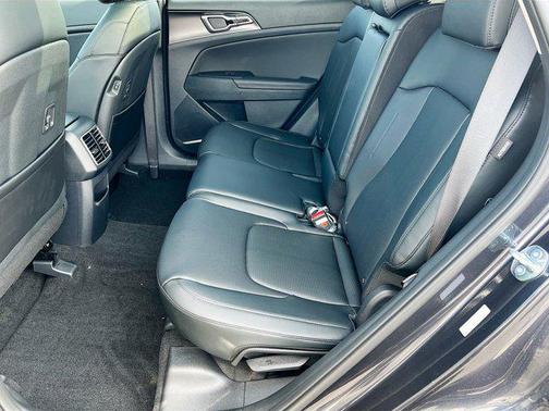 Panthera Metal Gray 2026 Kia Sportage EX