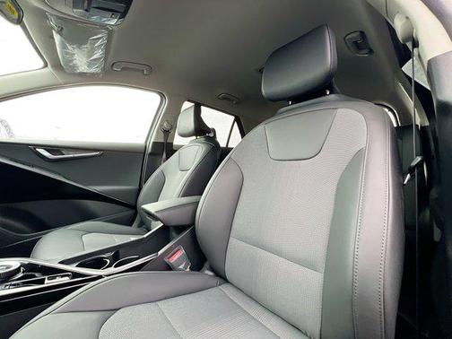 Interstellar Gray 2026 Kia Niro EV Wind