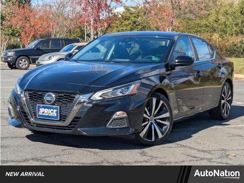 2021 Nissan Altima SR FWD
