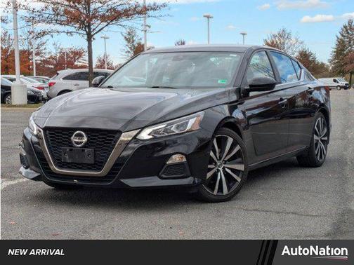 2021 Nissan Altima SR FWD