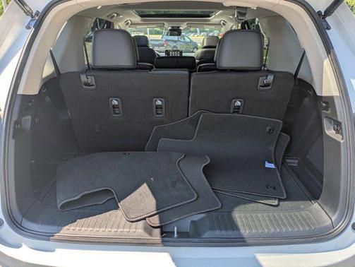 2024 Honda Pilot Touring 8-Passenger