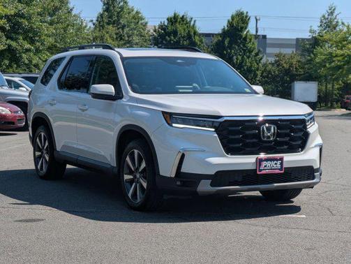 2024 Honda Pilot Touring 8-Passenger