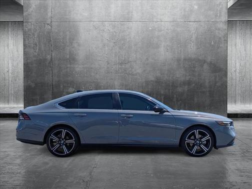 2023 Honda Accord Hybrid Base