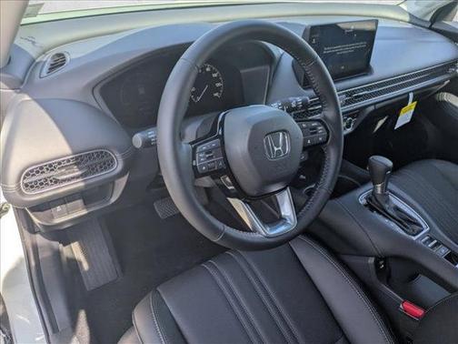 Platinum White Pearl 2026 Honda HR-V EX-L