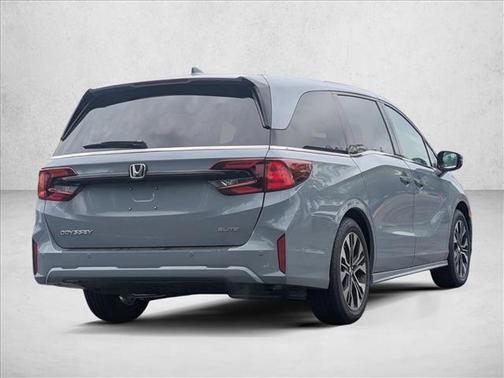 Sonic Gray Pearl 2026 Honda Odyssey Elite
