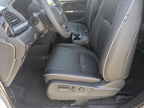 Sonic Gray Pearl 2026 Honda Odyssey Elite