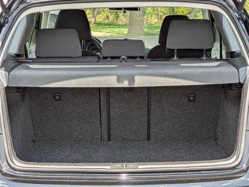 2012 Volkswagen Golf TDI