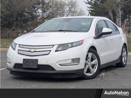 Summit White 2014 Chevrolet Volt Base