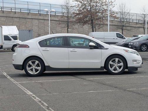 2014 Chevrolet Volt Base