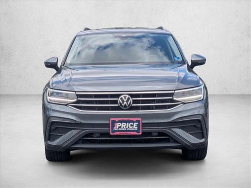 Platinum Gray Metallic 2023 Volkswagen Tiguan 2.0T SE
