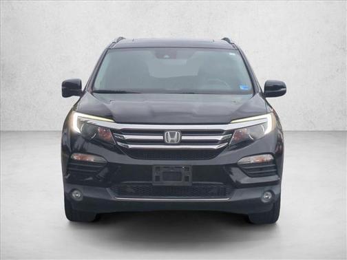 Crystal Black Pearl 2018 Honda Pilot Touring