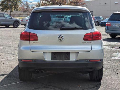 2014 Volkswagen Tiguan Auto SE