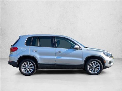 2014 Volkswagen Tiguan Auto SE