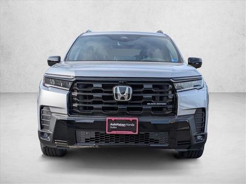 Solar Silver Metallic 2026 Honda Pilot Black Edition