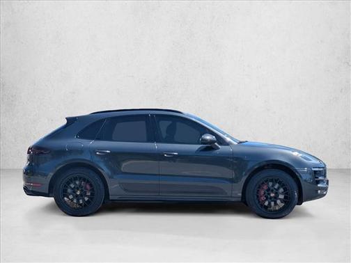 Volcano Grey Metallic 2017 Porsche Macan Macan GTS