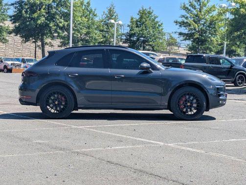 Volcano Grey Metallic 2017 Porsche Macan Macan GTS
