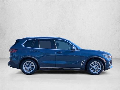 Phytonic Blue Metallic 2023 BMW X5 PHEV xDrive45e