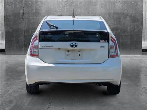 2014 Toyota Prius Three