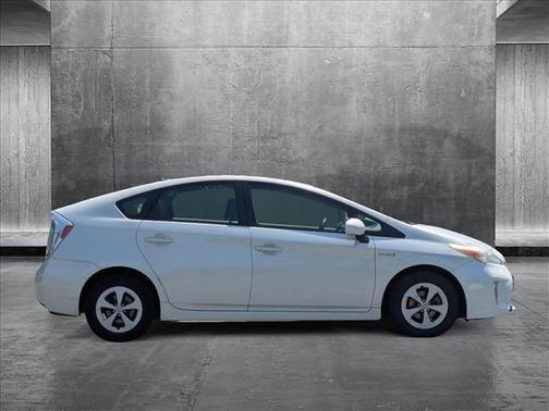 2014 Toyota Prius Three
