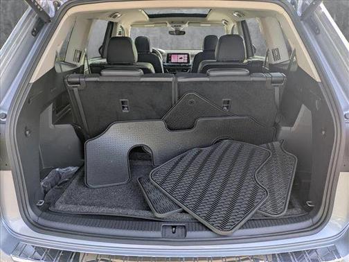 2024 Volkswagen Atlas 2.0T SEL