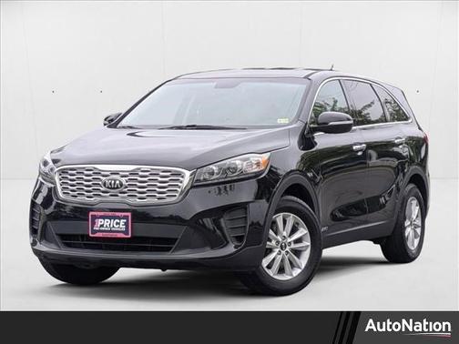 2019 Kia Sorento LX