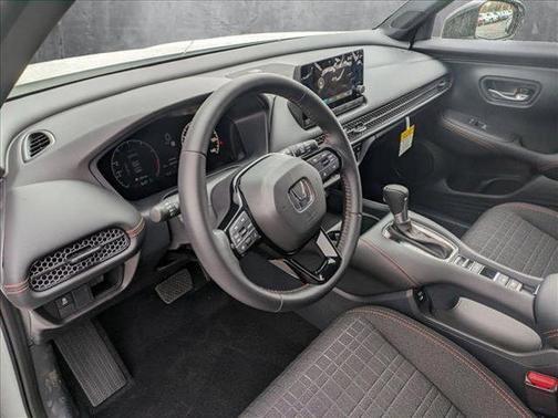 2025 Honda HR-V 2WD Sport