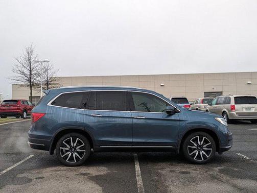 2020 Honda Pilot Touring 8-Passenger