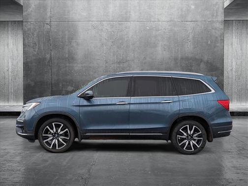2020 Honda Pilot Touring 8-Passenger
