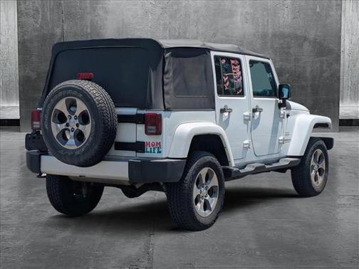 2017 Jeep Wrangler Unlimited Sahara