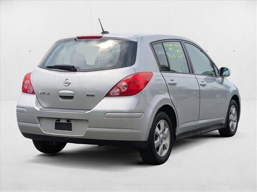 2012 Nissan Versa 1.8 S