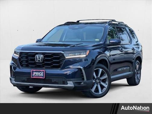 2023 Honda Pilot Touring 8-Passenger