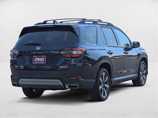 2023 Honda Pilot Touring 8-Passenger