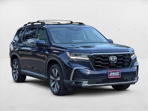 2023 Honda Pilot Touring 8-Passenger