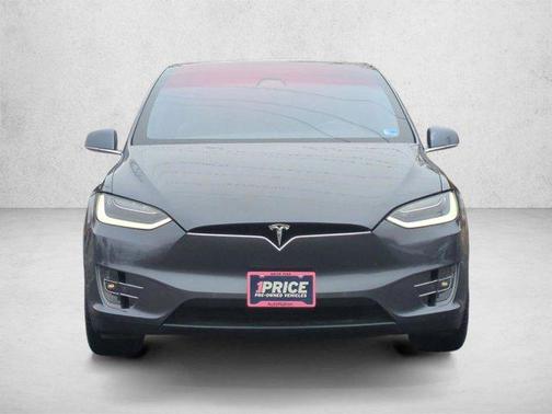 Silver/Gray 2018 Tesla Model X P100D