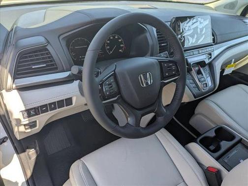 Platinum White Pearl 2026 Honda Odyssey EX-L