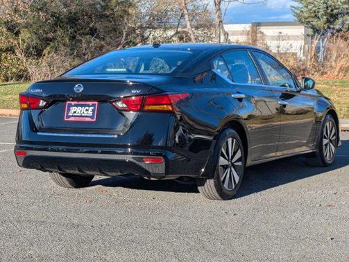 2021 Nissan Altima 2.5 SV