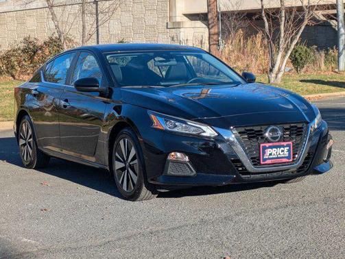 2021 Nissan Altima 2.5 SV