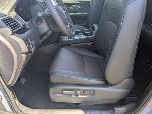 Sonic Gray Pearl 2026 Honda Ridgeline Black